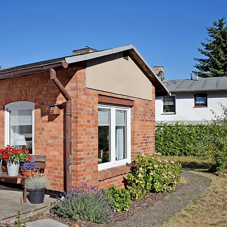 Ferienhaus Mit Terrasse Im Ostseeb 아파트