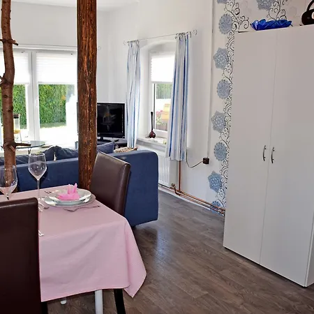 아파트 Ferienhaus Mit Terrasse Im Ostseeb *